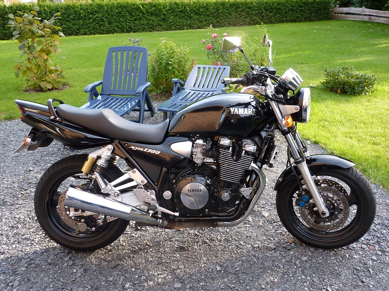 Yahma XJR 1300